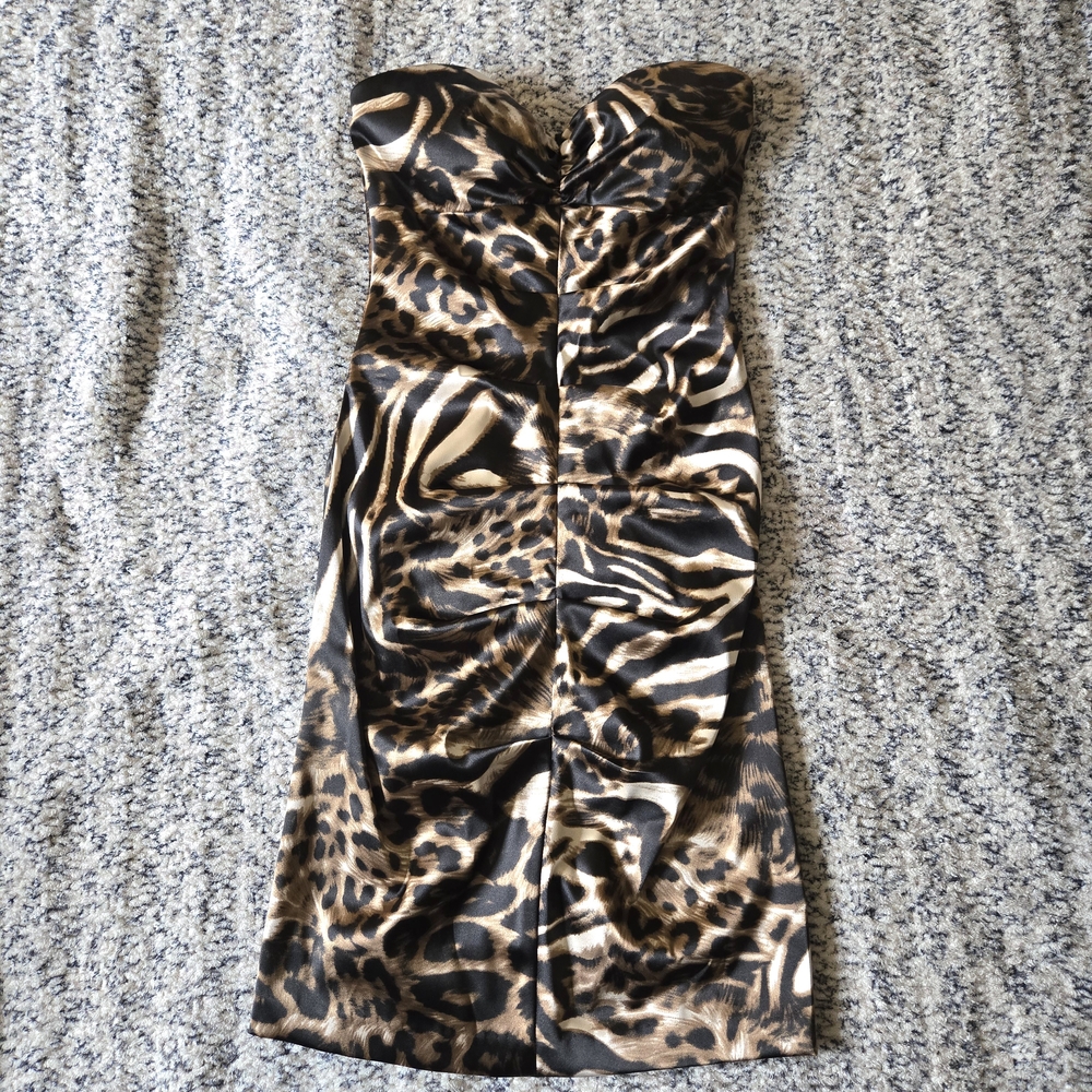 Le Chateau leopard print satin cocktail dress, sweetheart top, lined, like new